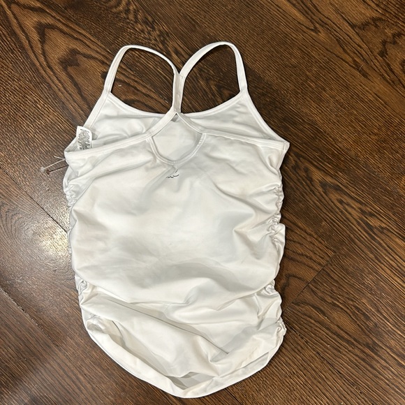 Beyond yoga NEW maternity racer back - Picture 6 of 8